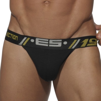 Brief ES Collection UN062